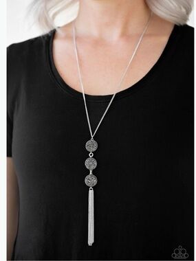 New! Triple Shimmer Silver Triple Disk Tassel Long Necklace Earrings Set Boho